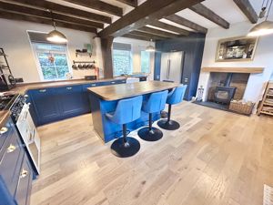 Photo 5- click for photo gallery